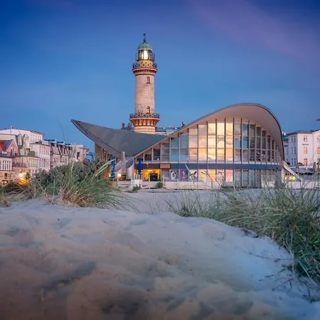 Apartment Kapitaenshaus In Wasserlage! Traumapartments Warnemuende